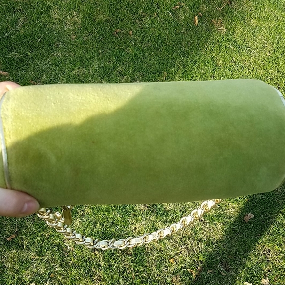 *sold* juicy Couture Barrel Bag - Picture 10 of 15